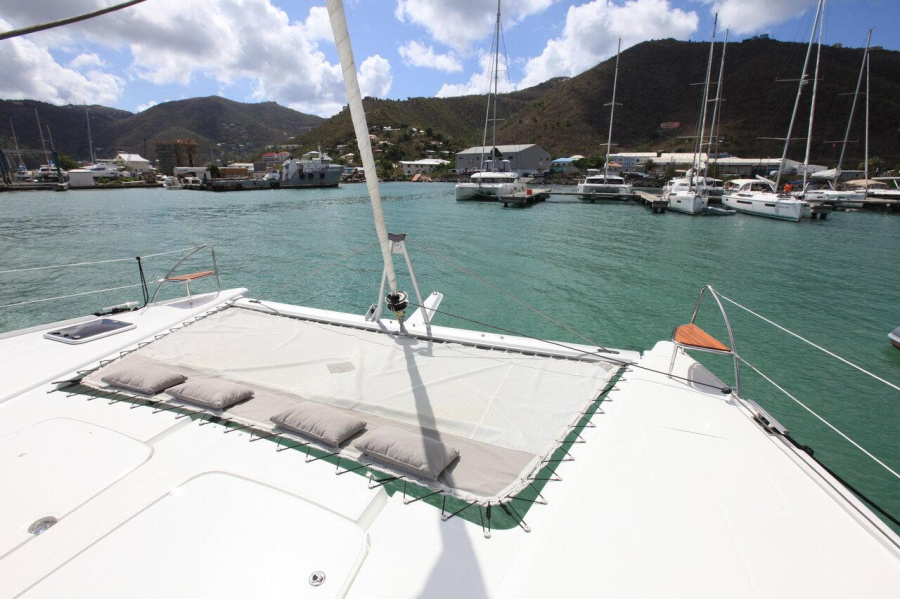 Photo #5 - Helia 44 - 5 cab. (Kalm Waters) en Road Town - 28702