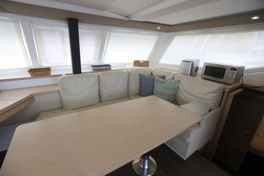 Fountaine Pajot Lucia 40 - 3 cab. (Shelly Kay)  - 6