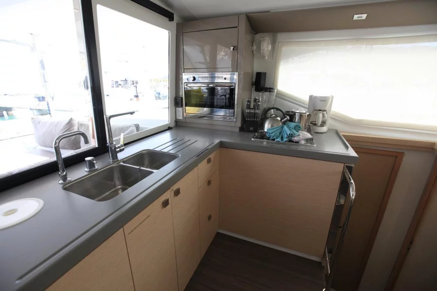 Fountaine Pajot Lucia 40 - 3 cab. (Shelly Kay)  - 9