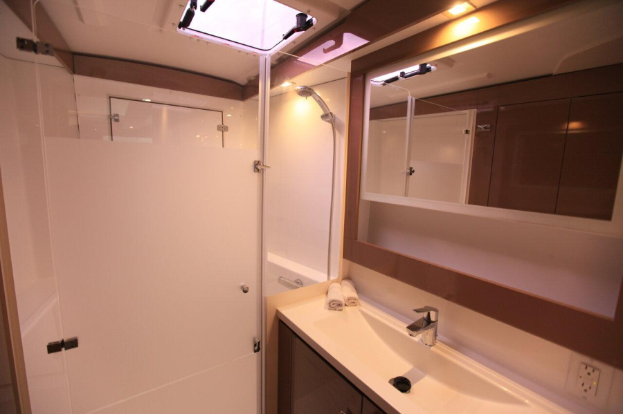 Photo #17 - Fountaine Pajot Lucia 40 - 3 cab. (Shelly Kay) en Road Town - 28727