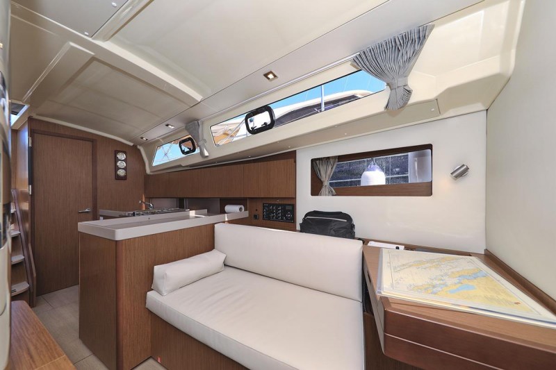 Photo #12 - Oceanis 41.1 (Dalmatinka) in Biograd - 28734