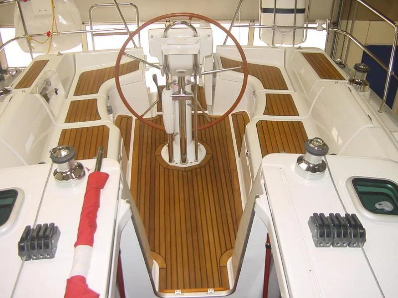 Oceanis Clipper 373 (TATATOA )  - 3