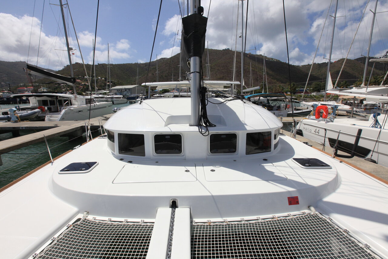 Photo #6 - Lagoon 380 - 3 cab. (Saint Blue) in Road Town - 29056