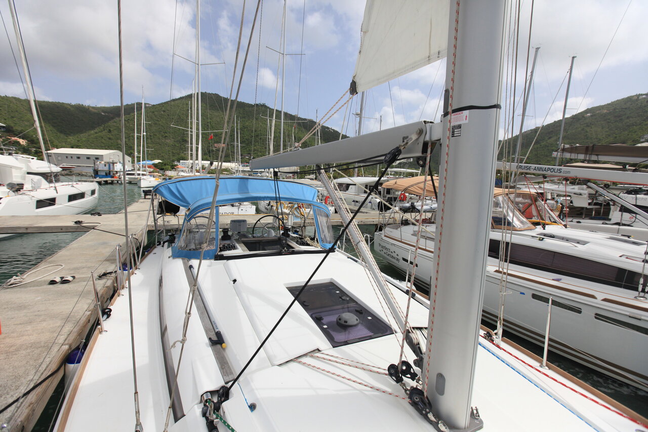 Photo #4 - Sun Odyssey 419 - 3 cab. (Jillsee) en Road Town - 29058