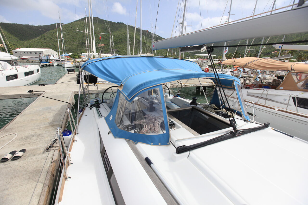Photo #5 - Sun Odyssey 419 - 3 cab. (Jillsee) en Road Town - 29058