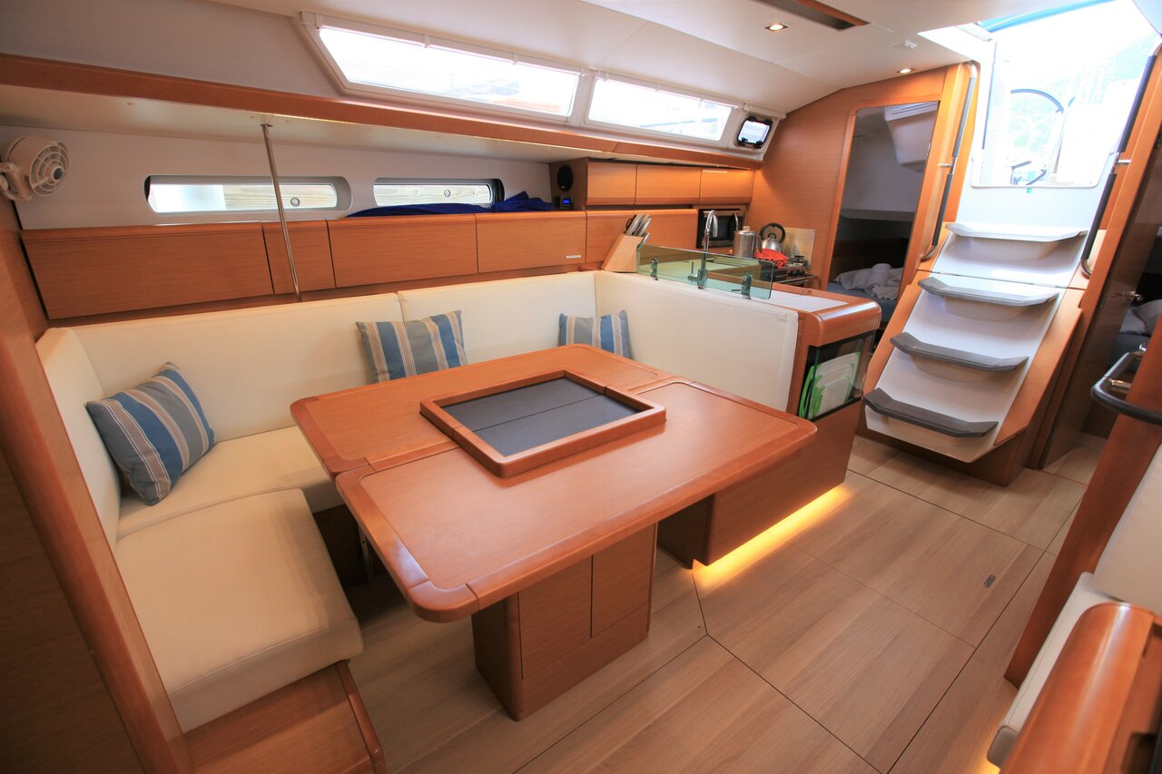 Photo #13 - Sun Odyssey 419 - 3 cab. (Jillsee) en Road Town - 29058