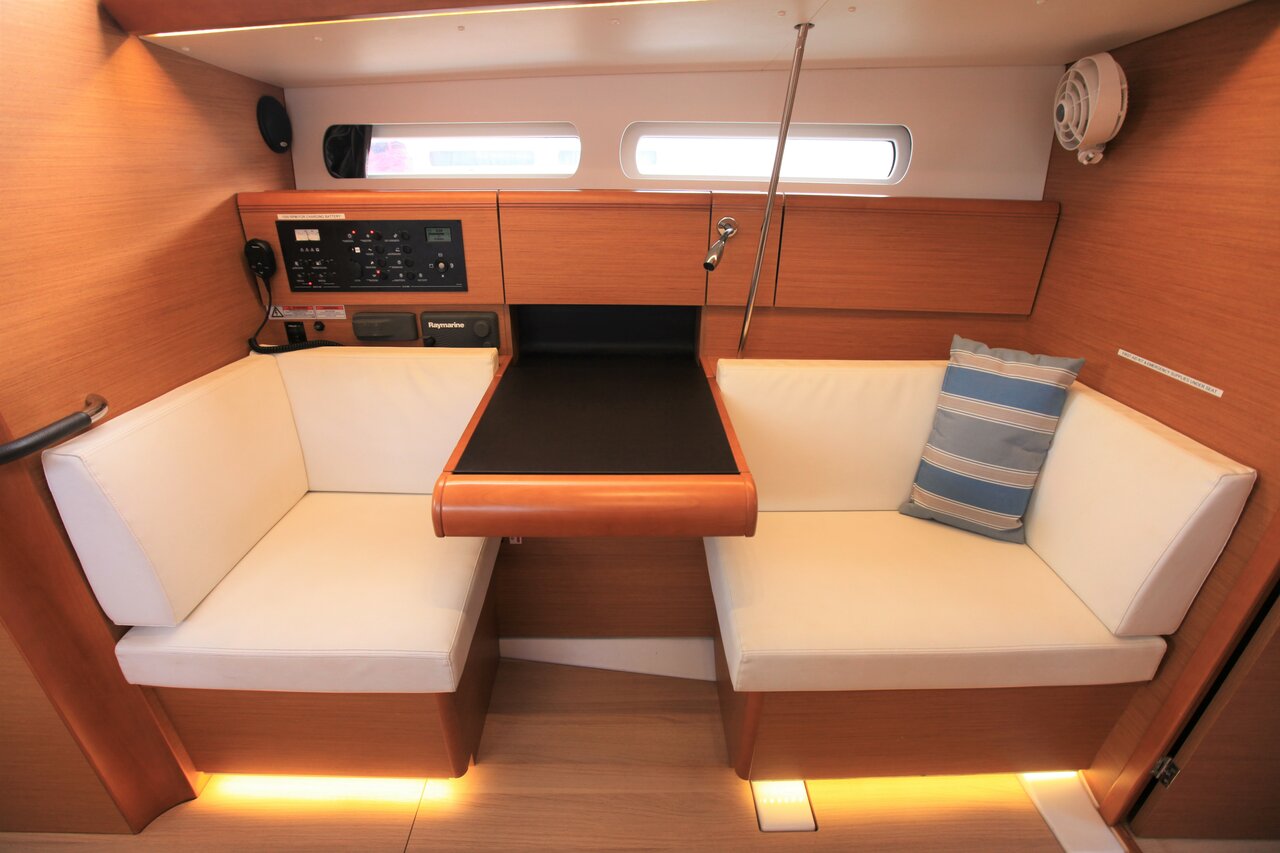 Photo #14 - Sun Odyssey 419 - 3 cab. (Jillsee) en Road Town - 29058