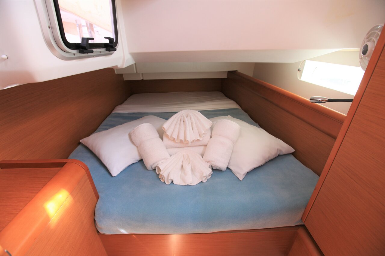 Photo #16 - Sun Odyssey 419 - 3 cab. (Jillsee) en Road Town - 29058