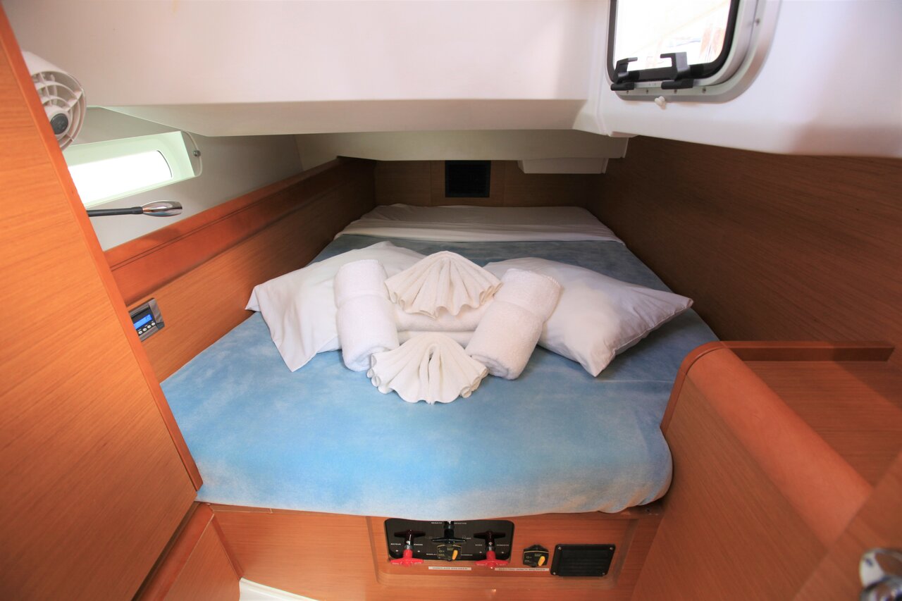 Photo #18 - Sun Odyssey 419 - 3 cab. (Jillsee) en Road Town - 29058