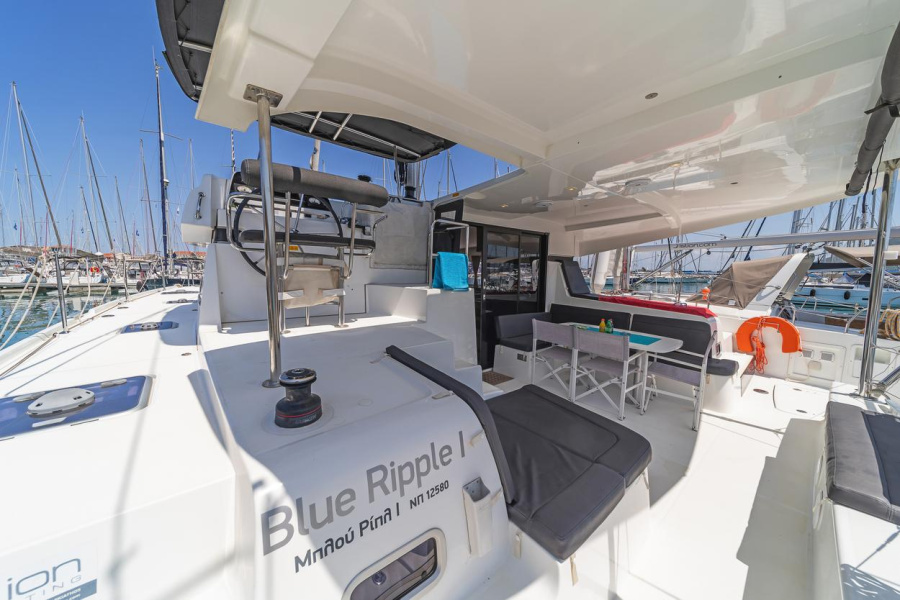 Photo #6 - Lagoon 42 - 4 + 2 cab. (Blue Ripple 1) en Lefkada - 29072