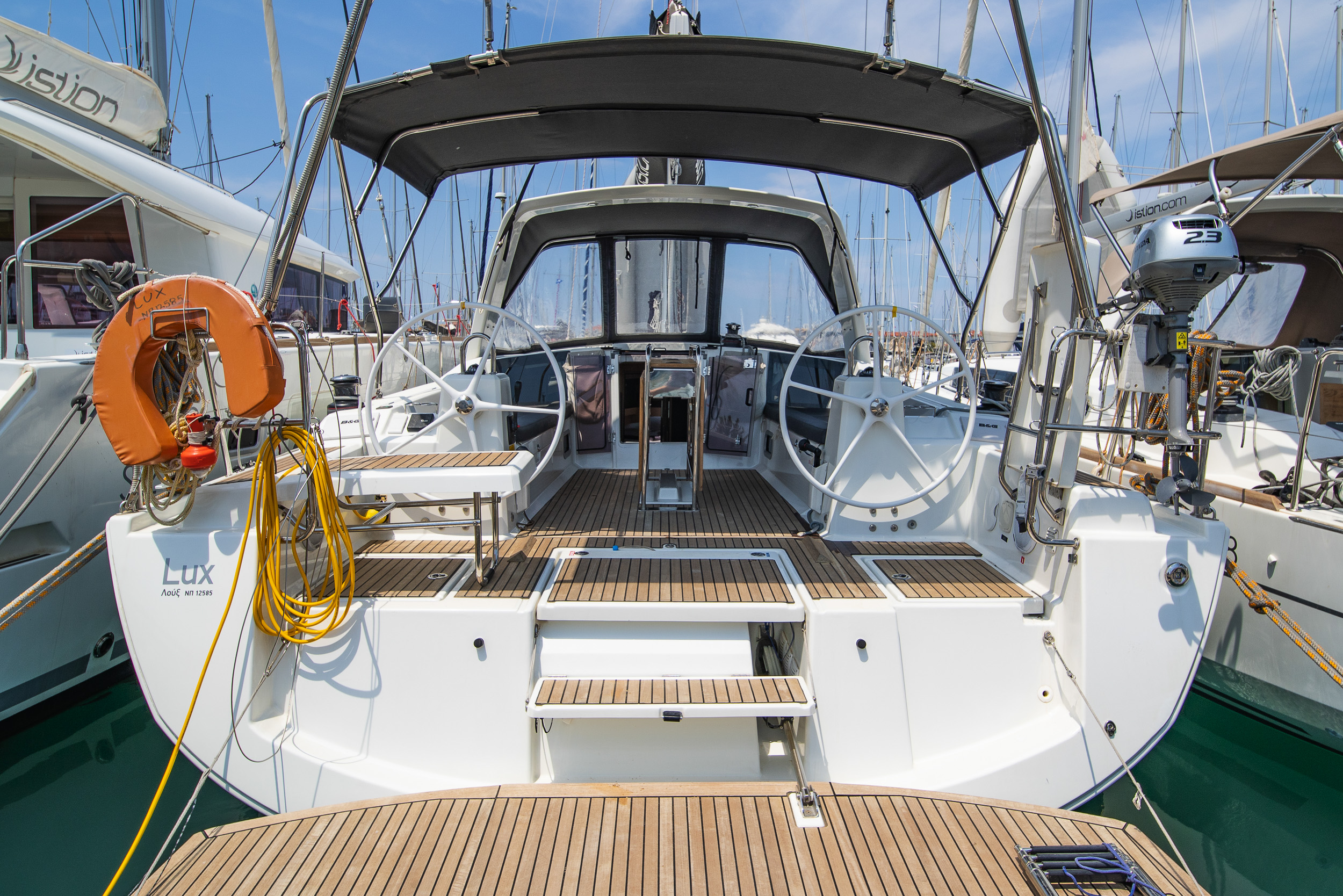 Photo #8 - Oceanis 41.1 (Lux) in Lefkada - 29079