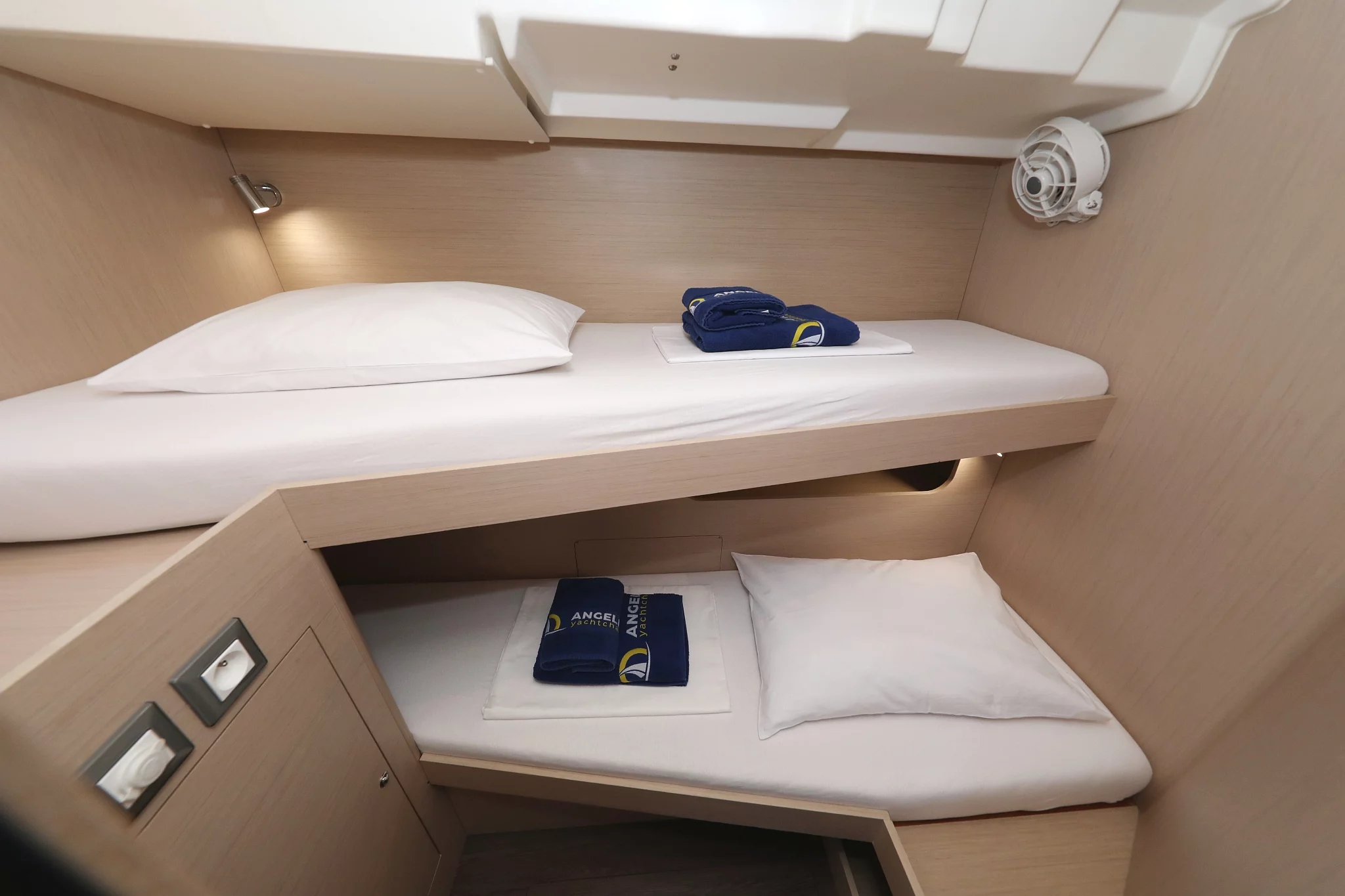 Oceanis 51.1 - 5 + 1 cab. (Air 1)  - 27