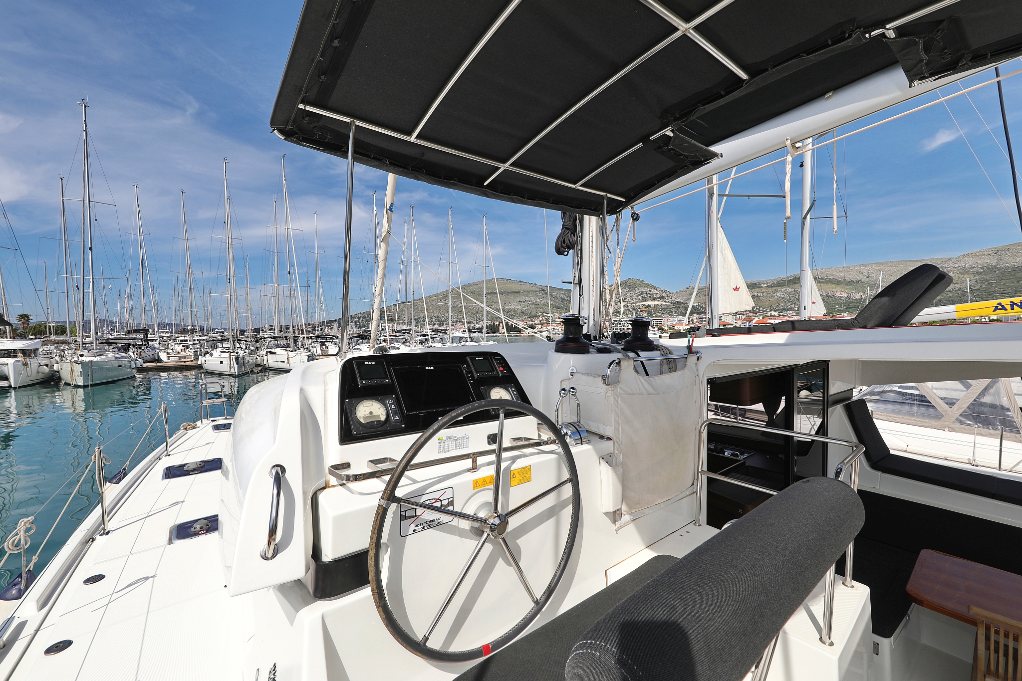 Photo #8 - Lagoon 42 - 4 + 2 cab. (Sophie) in Trogir - 29123