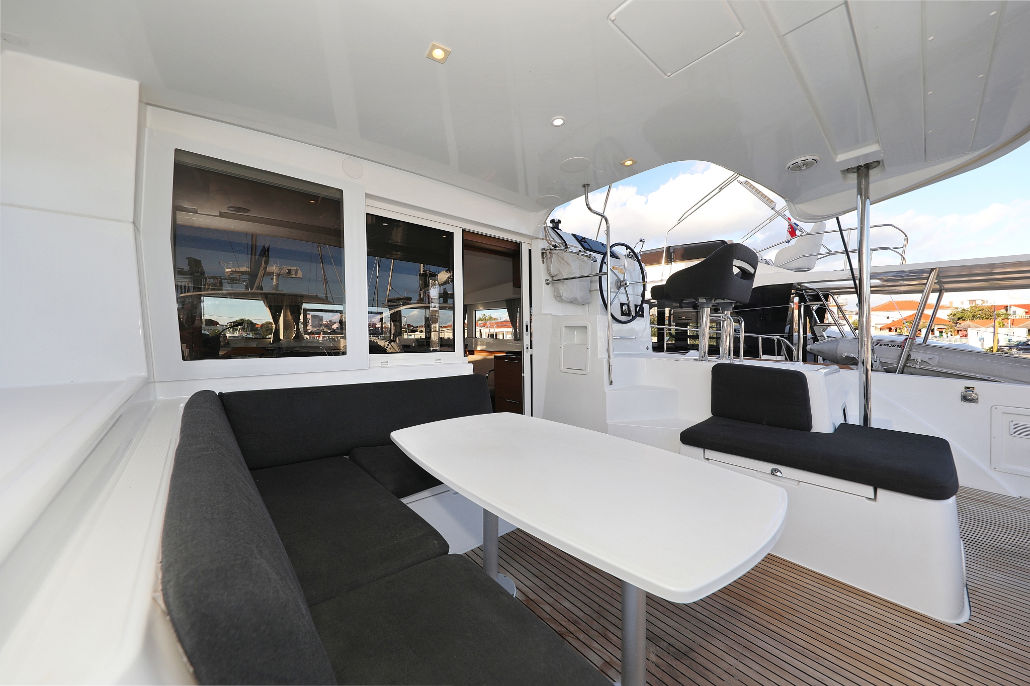 Photo #5 - Lagoon 40 - 4 + 2 cab (Mars) en Vodice - 29124