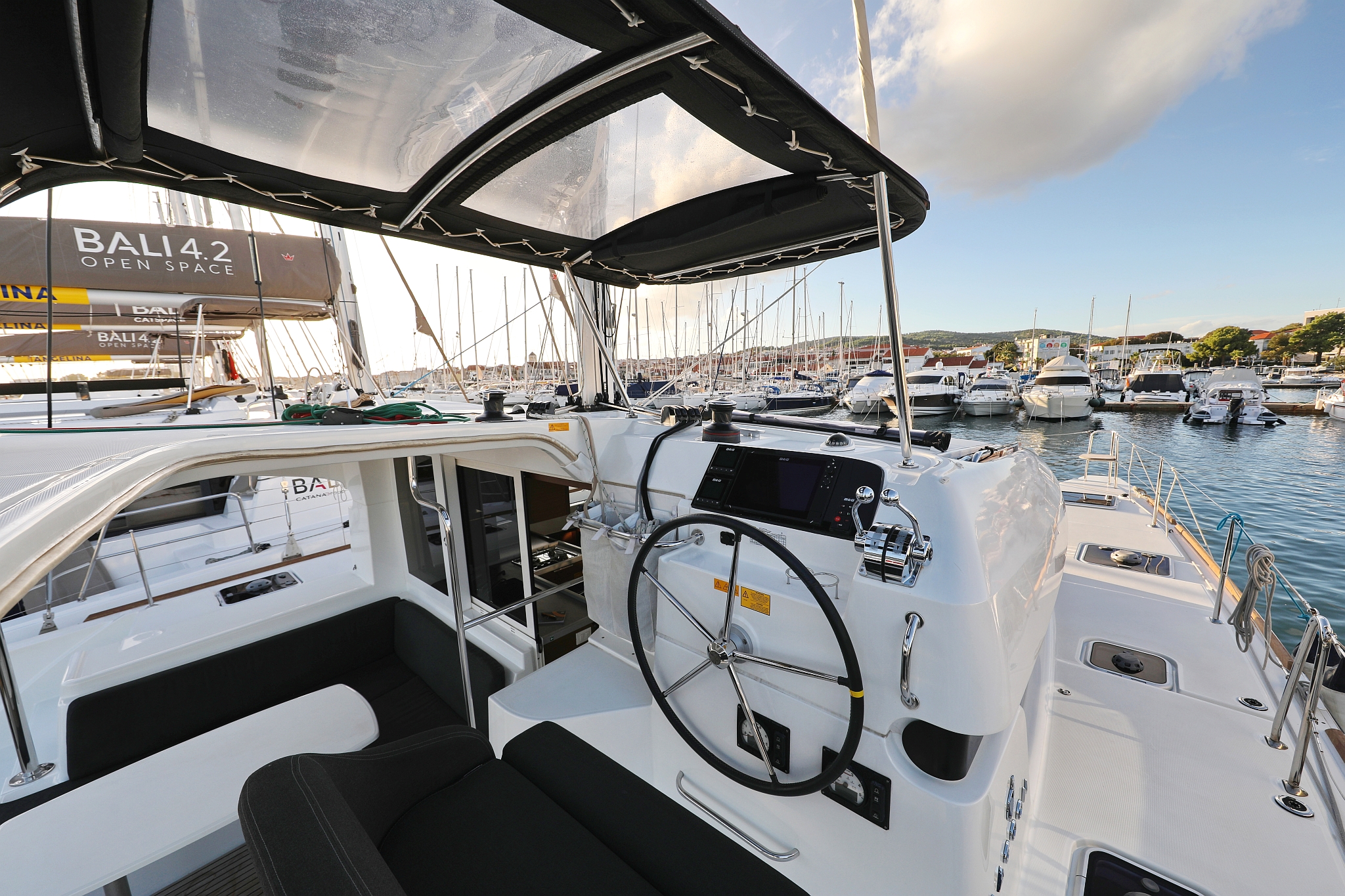 Photo #9 - Lagoon 40 - 4 + 2 cab (Mars) en Vodice - 29124