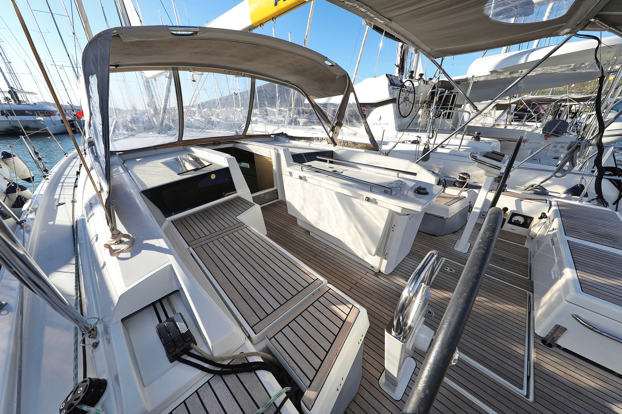 Photo #4 - Oceanis 46.1 - 4 cab. (Auf Kurs) in Trogir - 29129