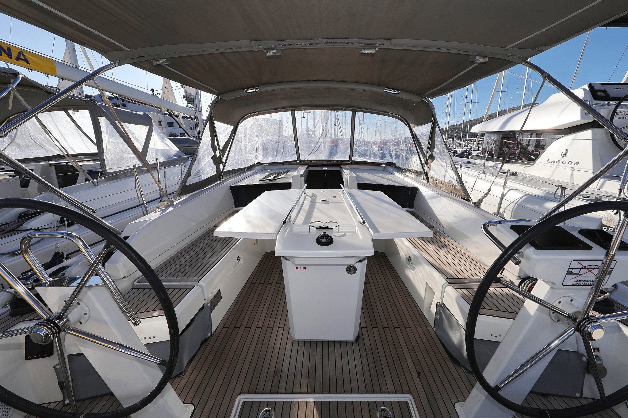 Photo #6 - Oceanis 46.1 - 4 cab. (Auf Kurs) in Trogir - 29129