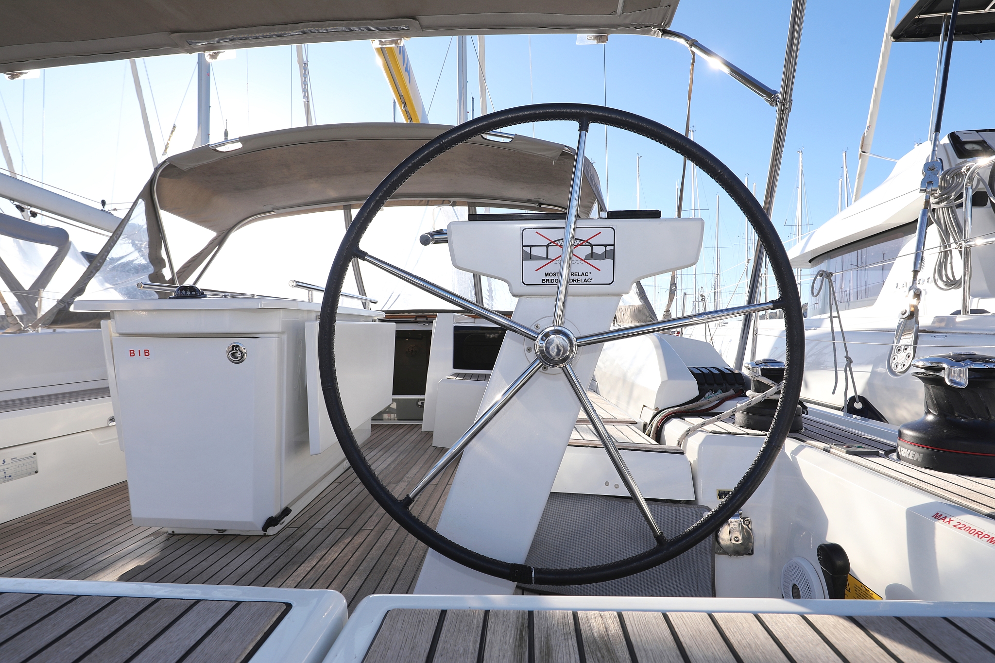 Photo #7 - Oceanis 46.1 - 4 cab. (Auf Kurs) in Trogir - 29129