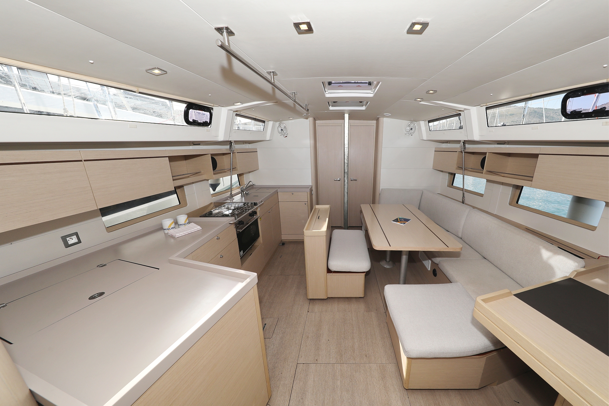Photo #10 - Oceanis 46.1 - 4 cab. (Ladybug) en Trogir - 29130