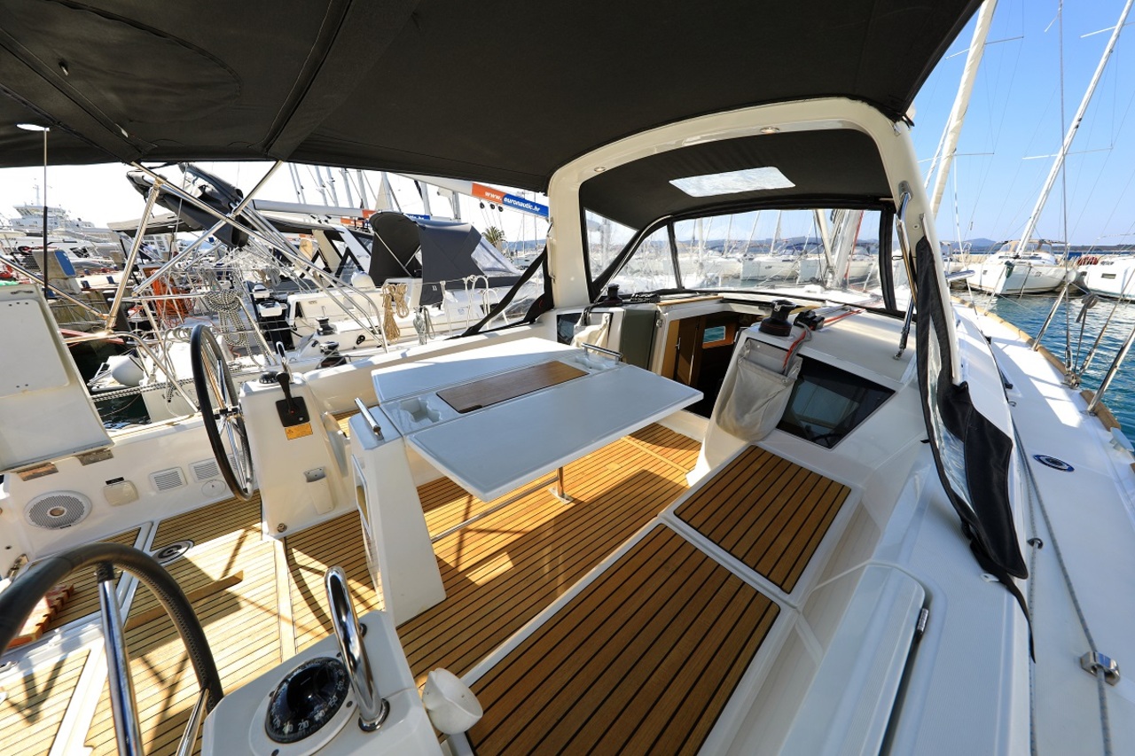 Photo #6 - Oceanis 38.1 (Reya) in Biograd - 29198