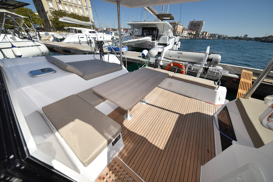 Photo #9 - Aventura 34 (Lauremi) en Zadar - 29199