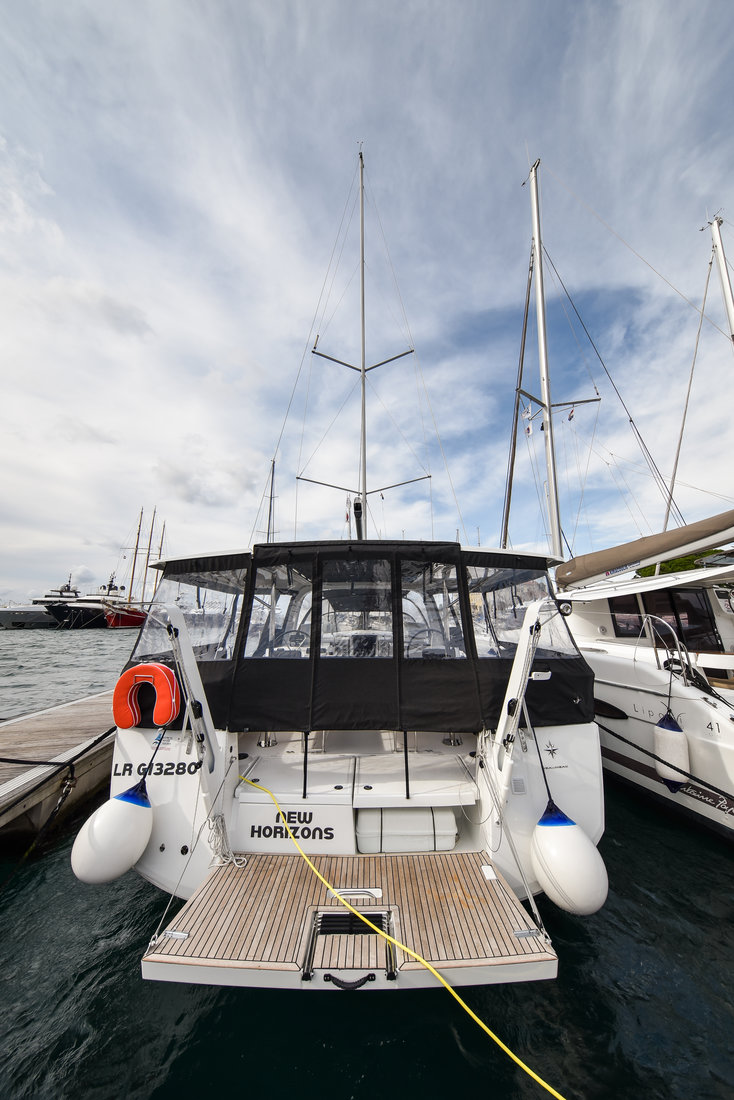 Photo #6 - Sun Loft 47 - 6 + 1 cab. (New Horizons) in Zadar - 29200