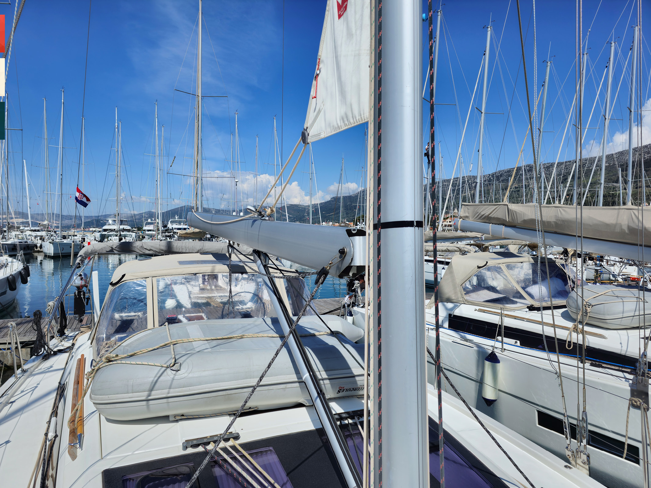 Photo #11 - Dufour 430 GL (Lento) in Kastela - 29208