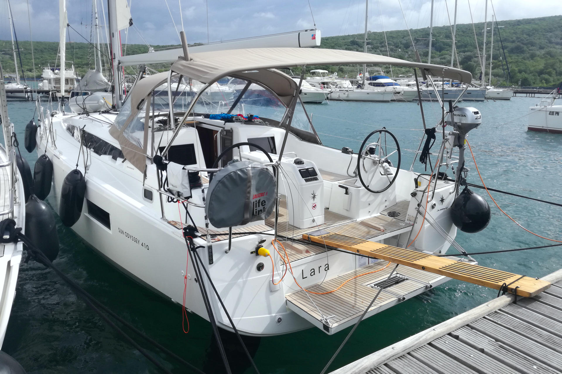 Photo #8 - Sun Odyssey 410 - 3 cab. (Lara) in Krk - 29220