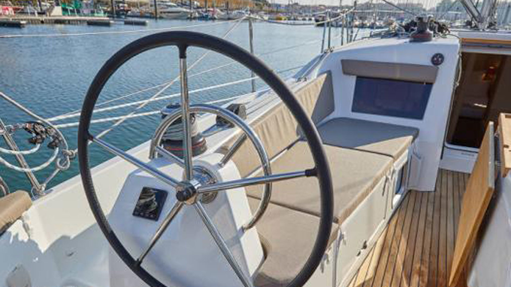 Photo #12 - Sun Odyssey 410 - 3 cab. (Lara) in Krk - 29220