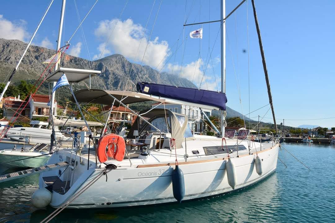 Photo #4 - Oceanis 37 (Mary) in Paleros - 29258