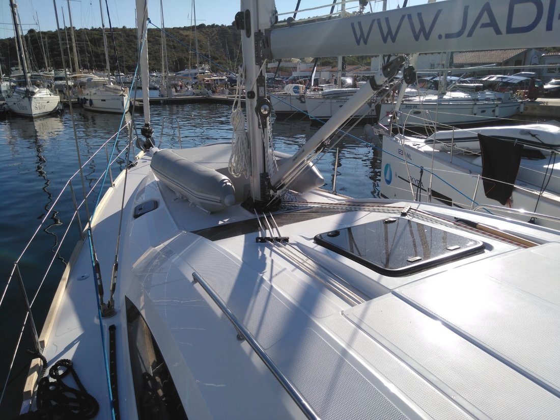 Photo #5 - Elan Impression 45.1 (Sea Cloud 3) in Pula - 29293