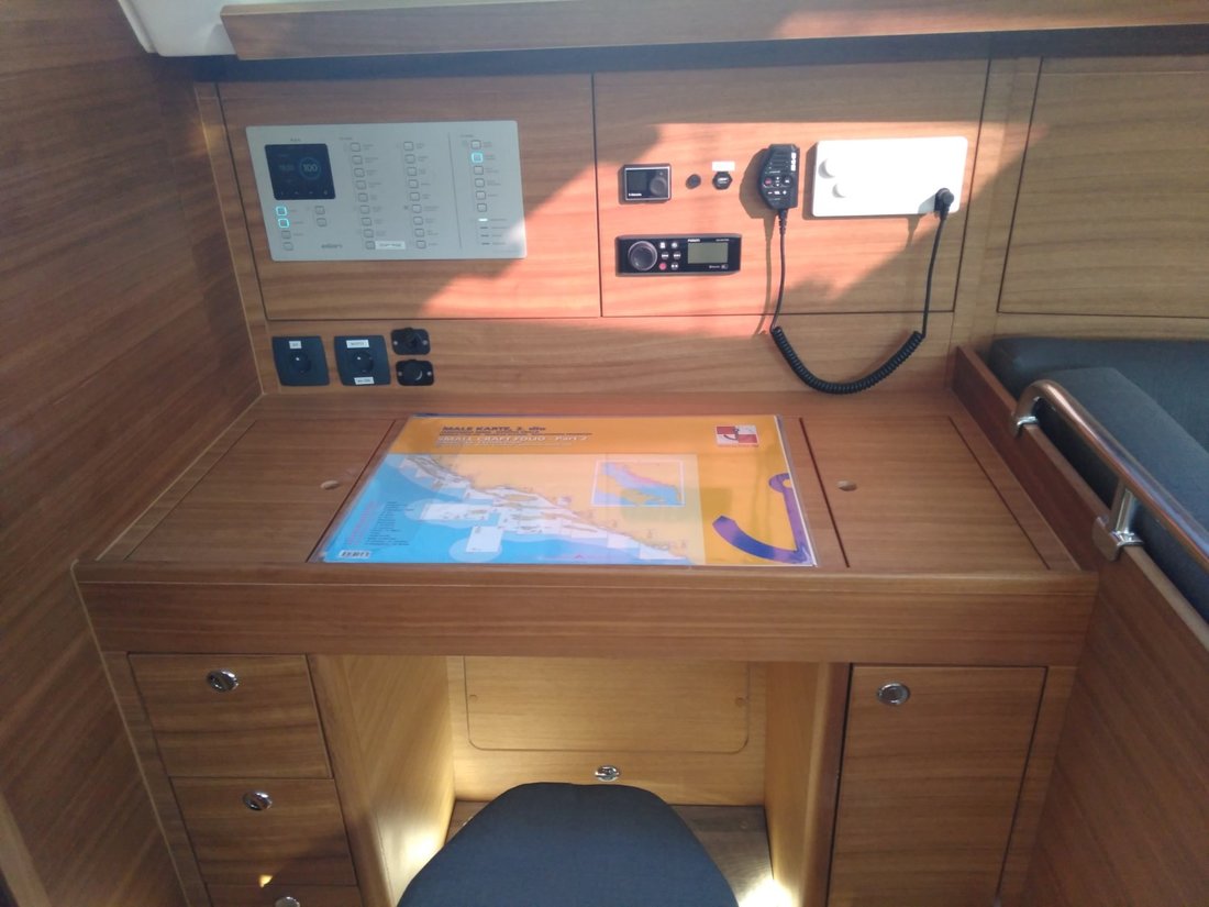 Photo #16 - Elan Impression 45.1 (Sea Cloud 3) in Pula - 29293