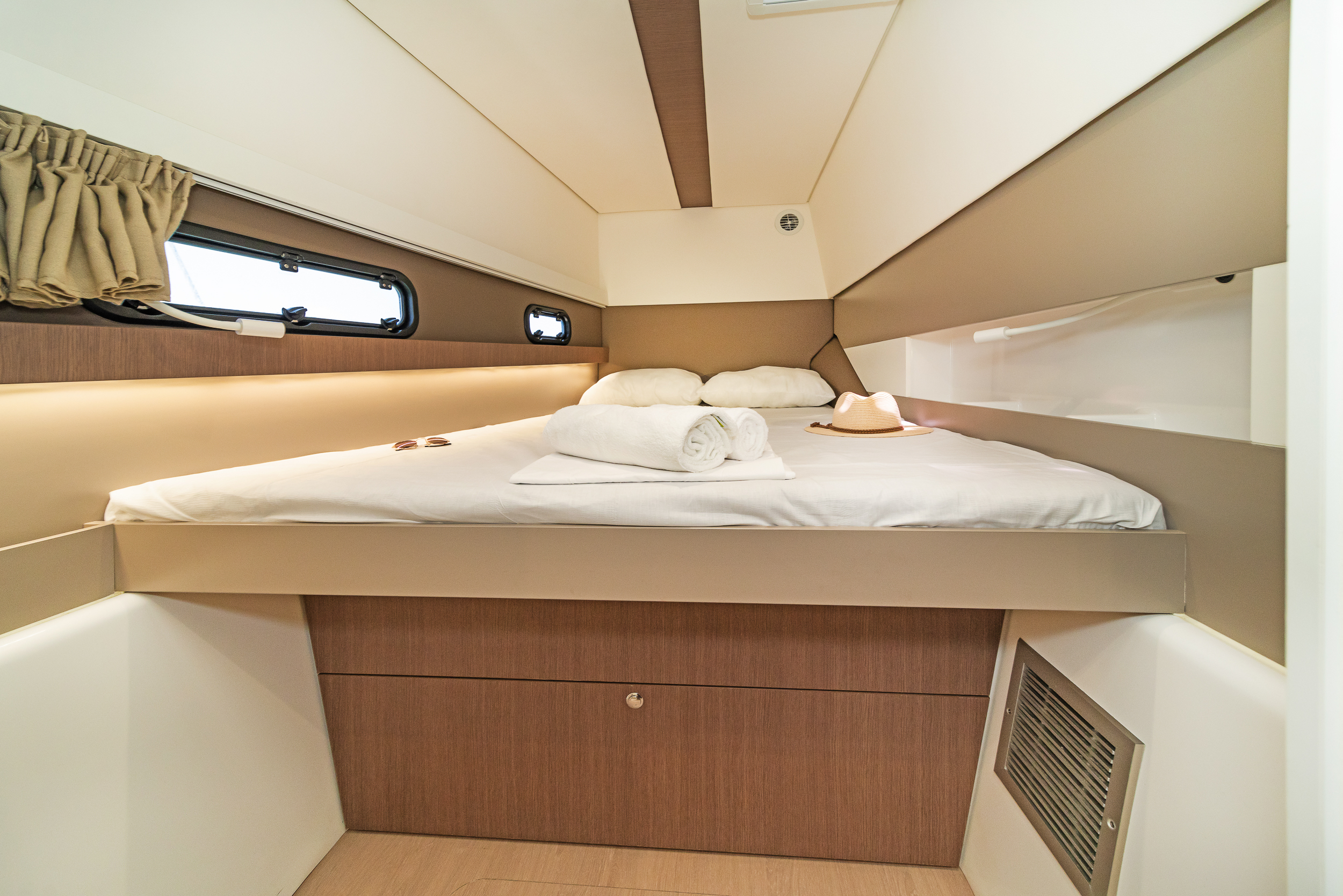 Photo #5 - Bali 4.1 - 4 + 2 cab. (Neusis) in Rodi - 29307