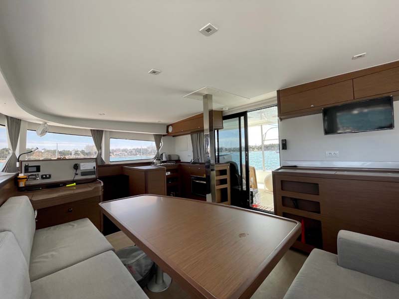 Photo #5 - Lagoon 42 - 4 + 2 cab. (DayElli) en Portocolom - 29320