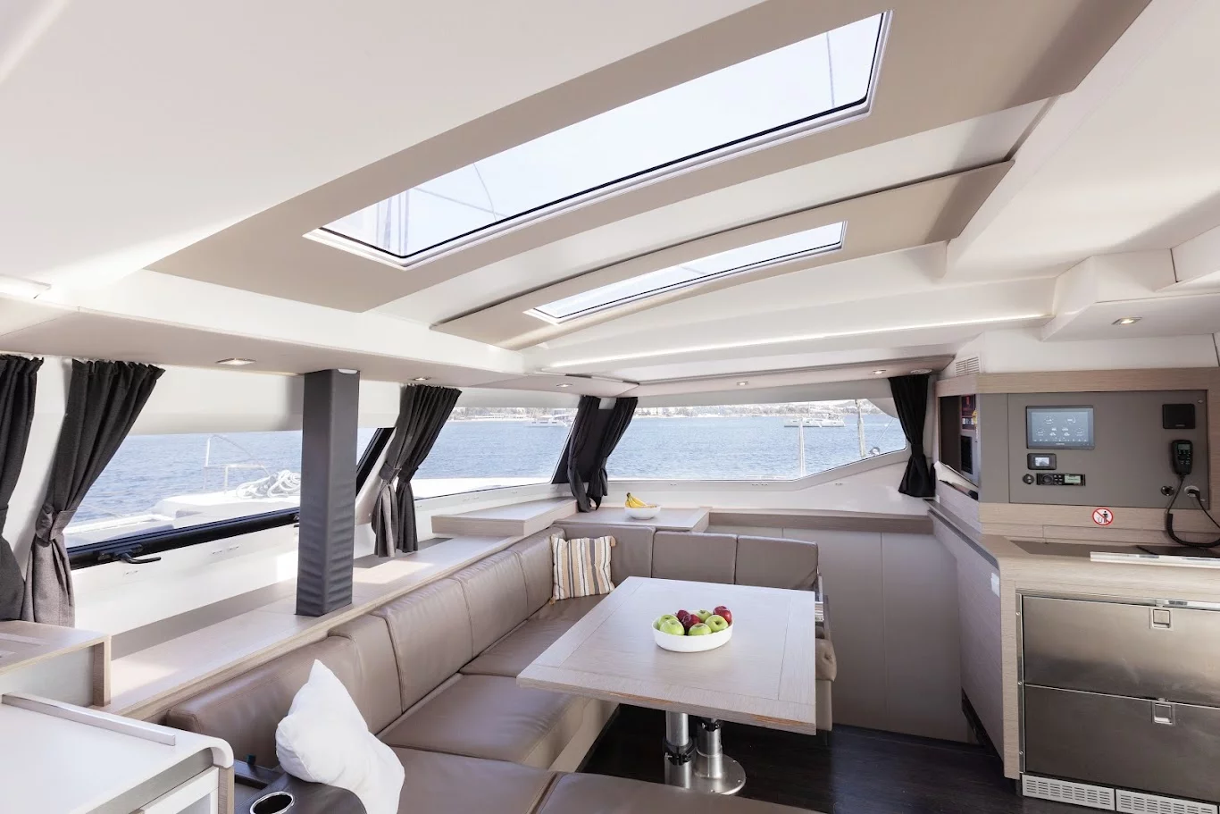Fountaine Pajot Elba 45 - 4 + 1 cab. (Olympus)  - 13