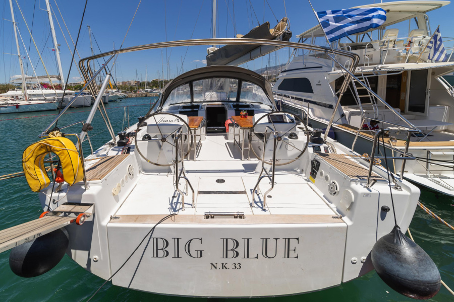 Photo #15 - Hanse 508 - 5 + 1 cab. (Big Blue) in Athens - 29343