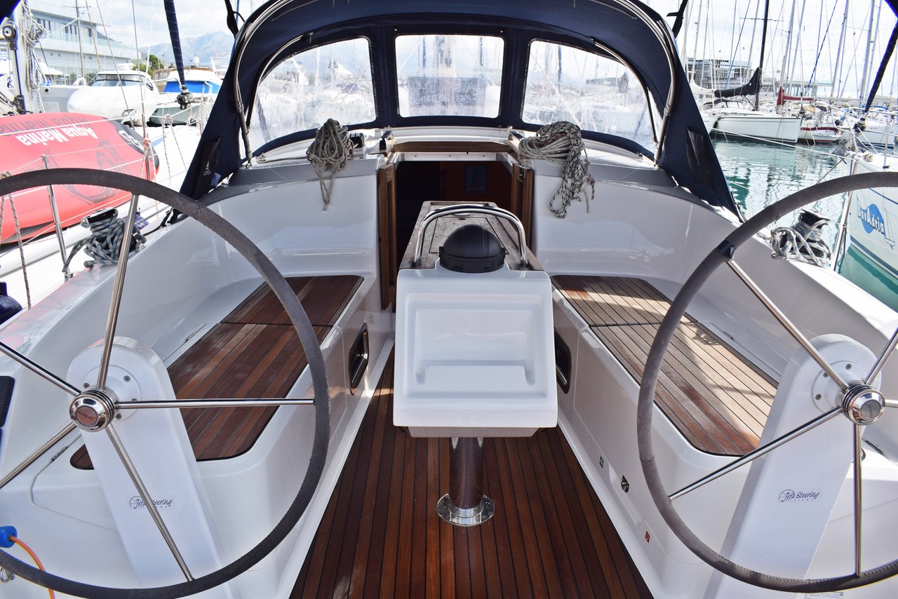 Photo #4 - Bavaria Cruiser 37 - 3 cab. (Šešula) en Kastela - 29344