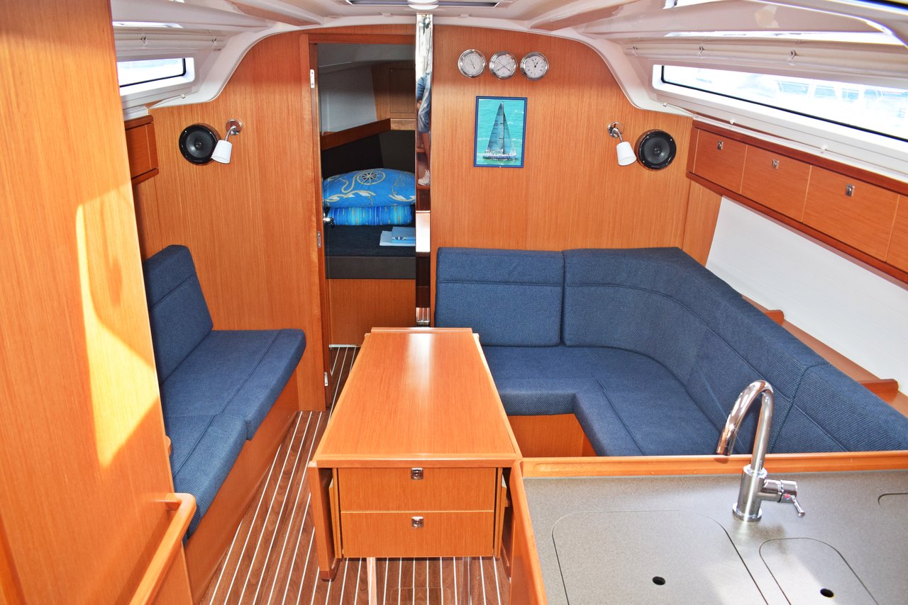 Photo #8 - Bavaria Cruiser 37 - 3 cab. (Šešula) en Kastela - 29344