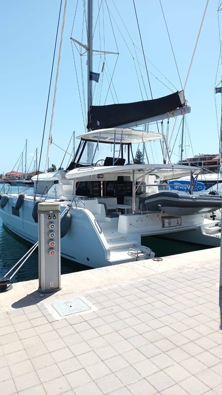 Photo #9 - Lagoon 46 - 4 + 2 cab. (Selene) in Preveza - 29358
