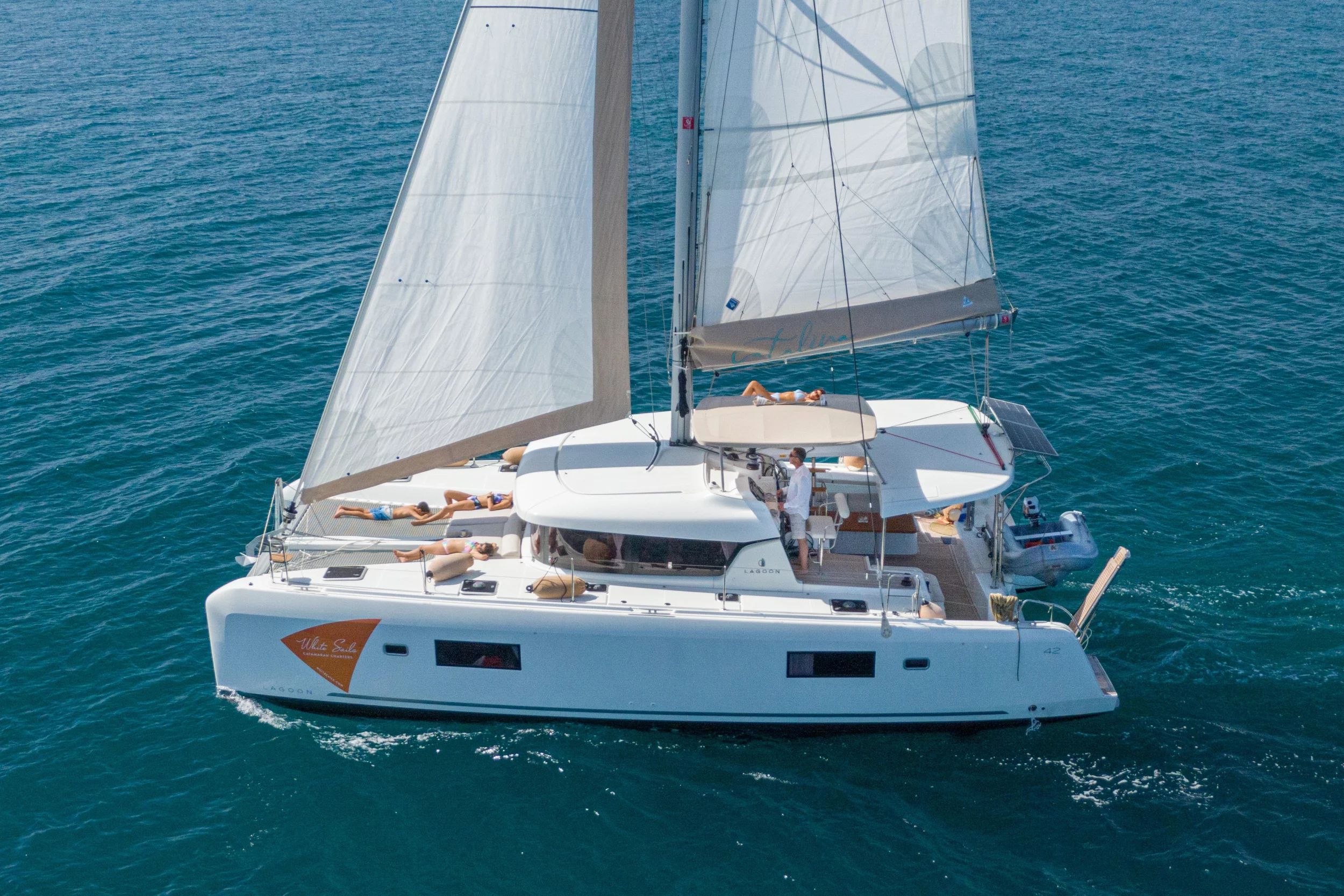 Lagoon 42 - 4 + 2 cab. (Catalina)  - 6