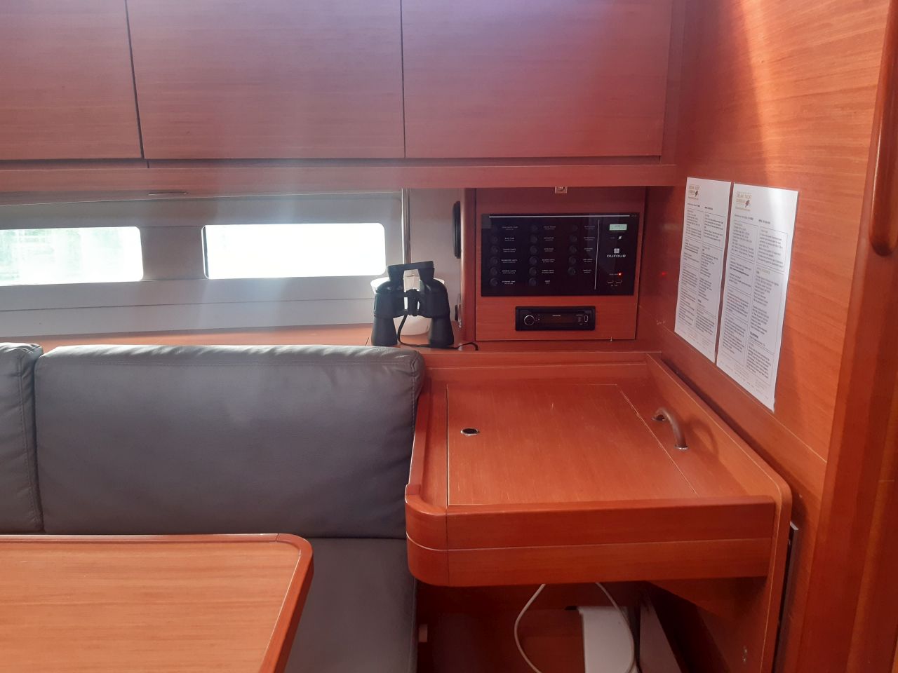 Photo #5 - Dufour 390 GL (INVICTUS) in Port Pin Rolland - 29385