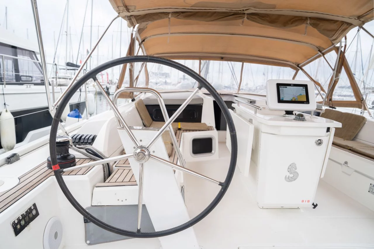 Oceanis 51.1 - 5 + 1 cab. (IBERIS)  - 3