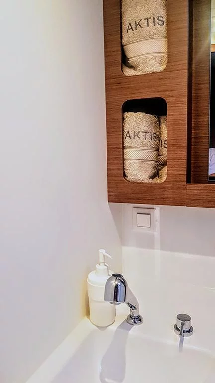 Lagoon 42 - 4 + 2 cab. (Aktis)  - 20