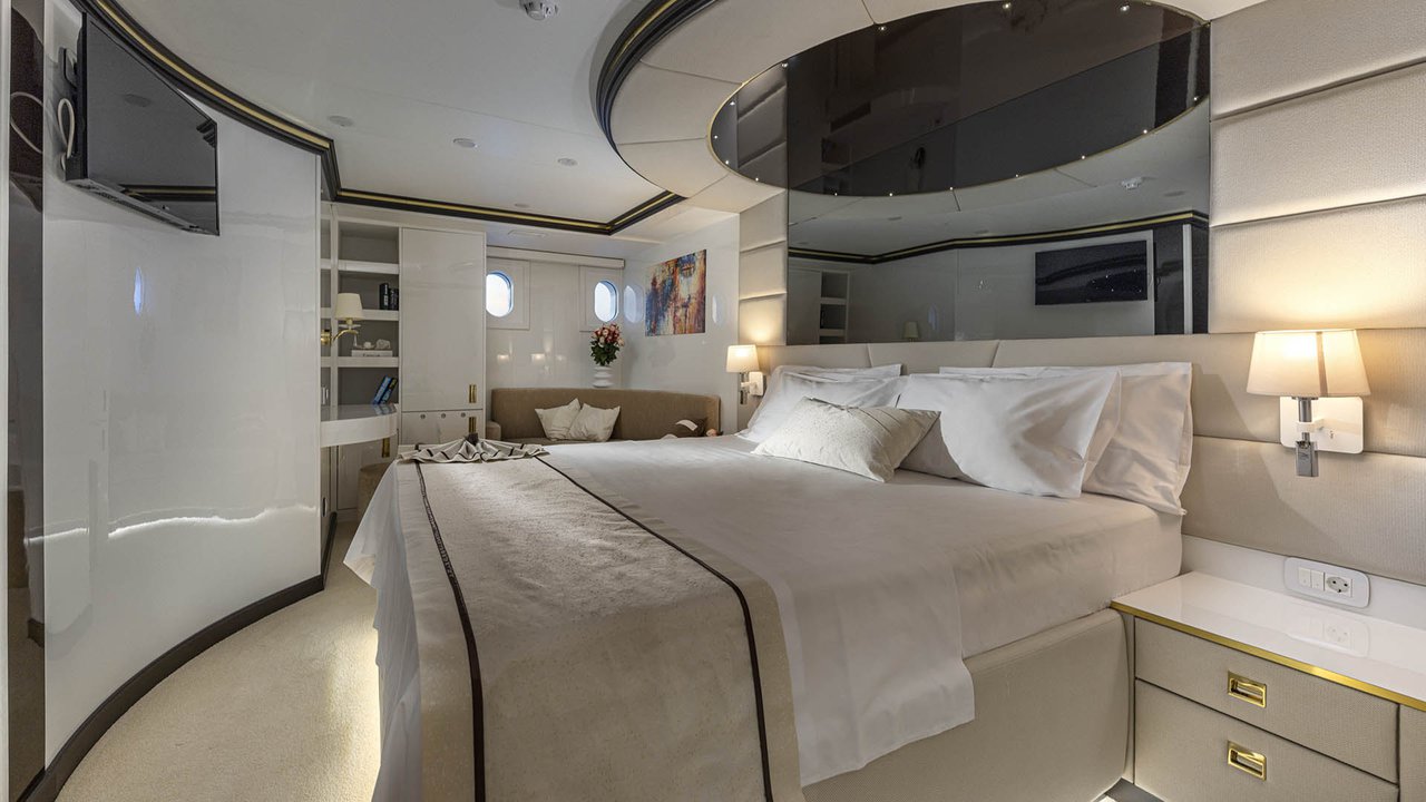 Photo #26 - MS Custom Aurum Sky (M/S Aurum Sky) in Split - 29458