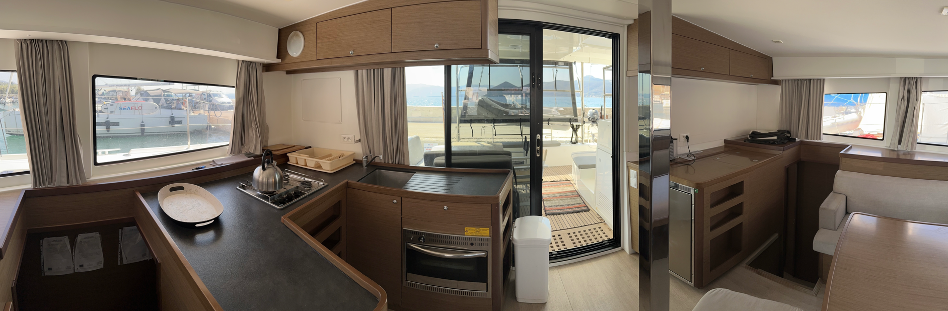 Photo #21 - Lagoon 42 - 4 + 2 cab. (Sea novels) in Paleros - 29479