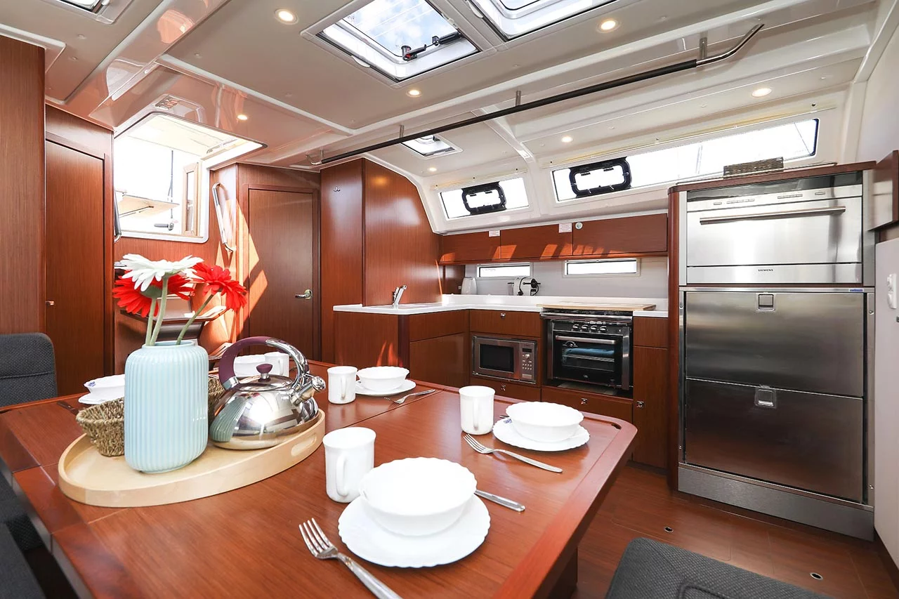 Bavaria Cruiser 46 Style - 4 cab. (Sunshine)  - 14