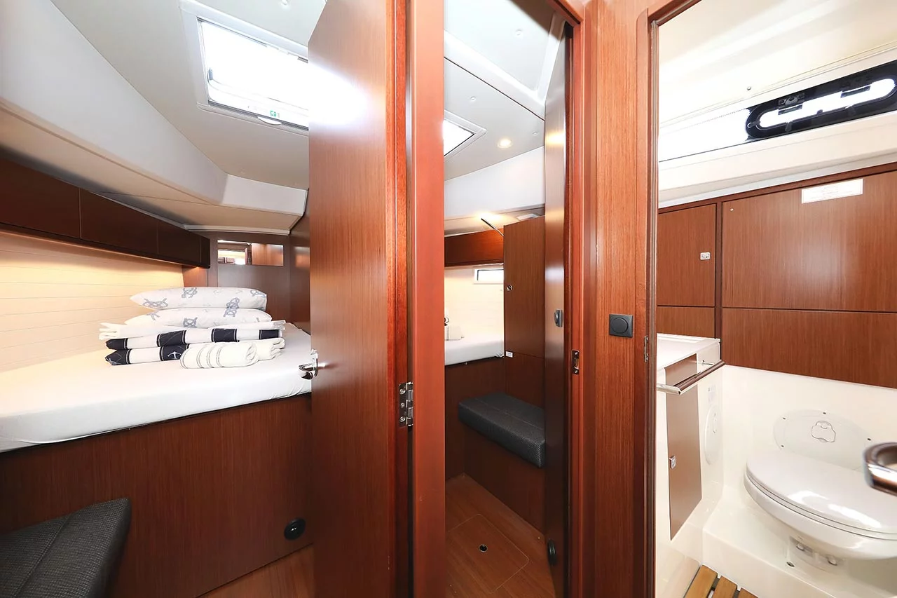 Bavaria Cruiser 46 Style - 4 cab. (Sunshine)  - 19