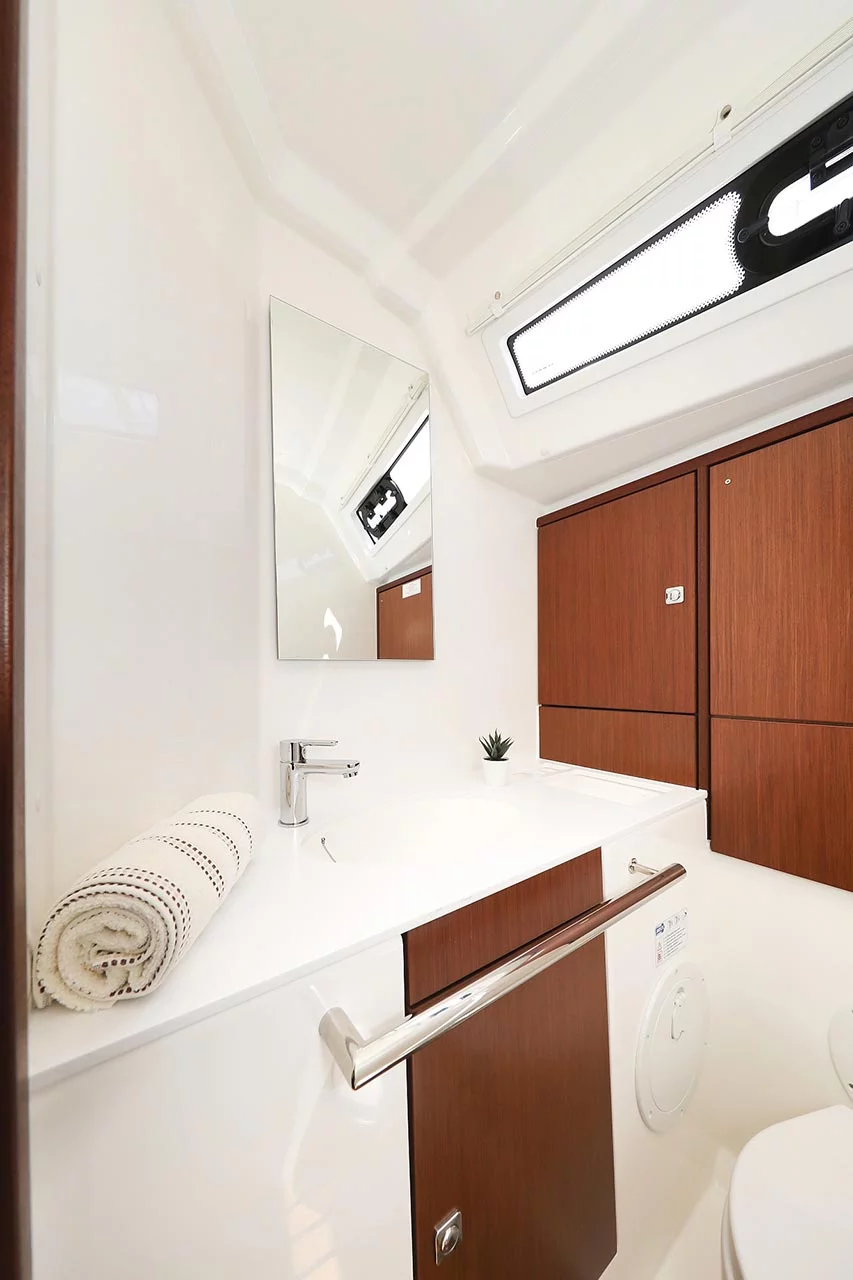 Bavaria Cruiser 46 Style - 4 cab. (Sunshine)  - 29