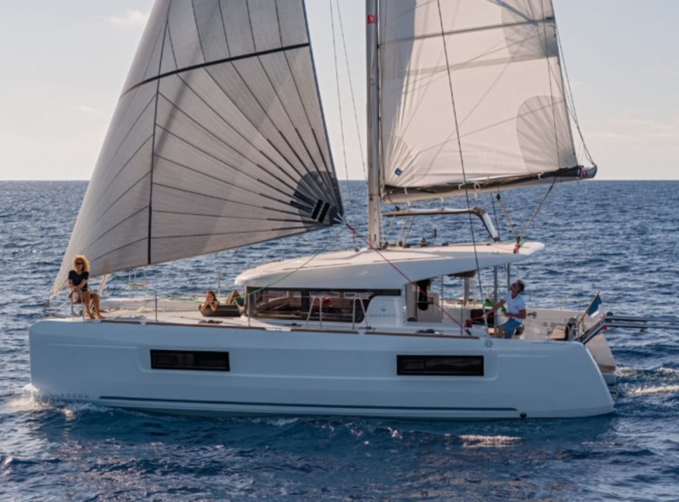 Photo #7 - Lagoon 40 - 4 + 1 cab. (Bonobo) in Preveza - 29485