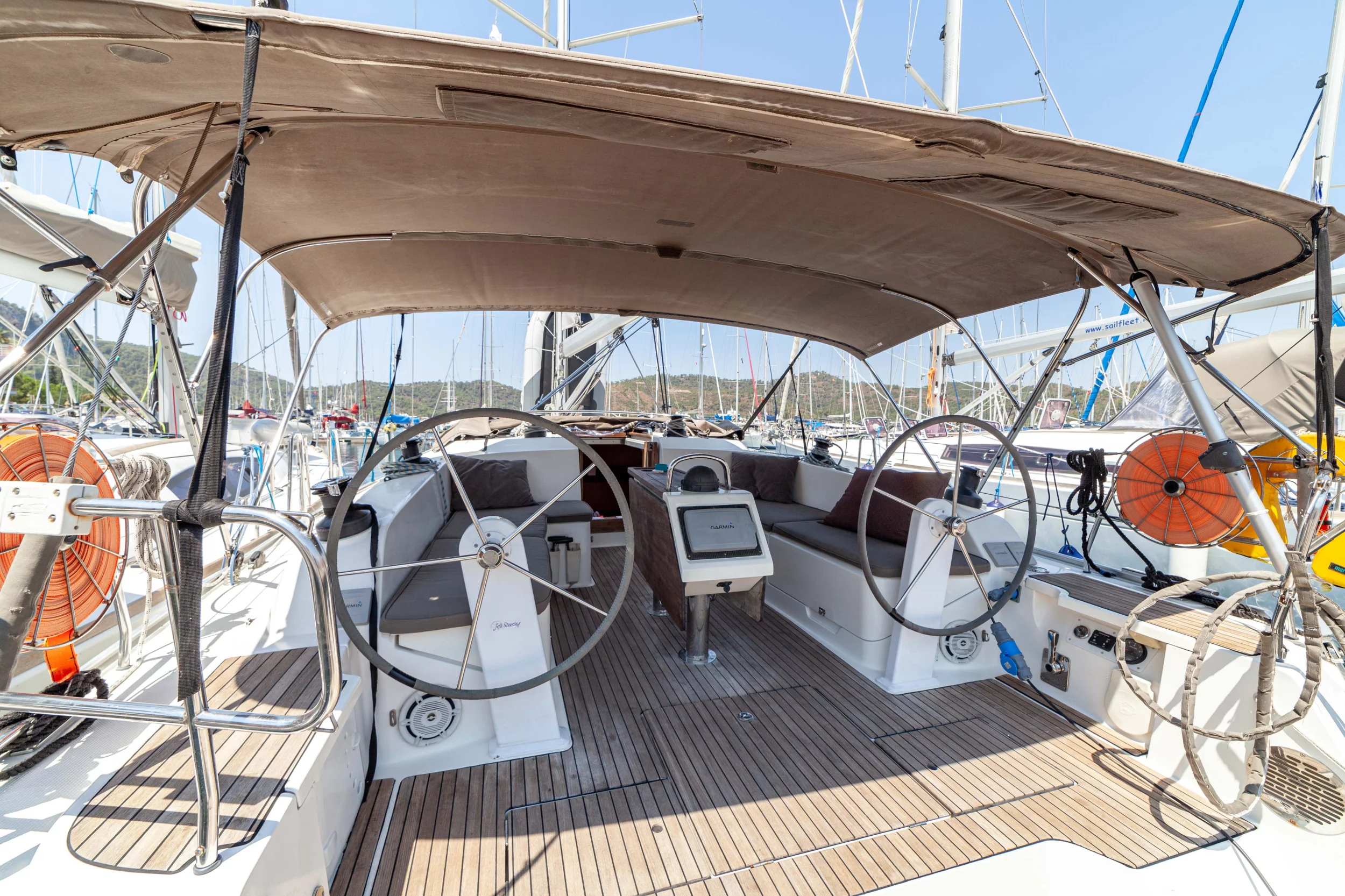 Bavaria Cruiser 46 - 4 cab. (Sail Vega)  - 5
